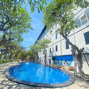 Singaraja Hotel - Chse Certified